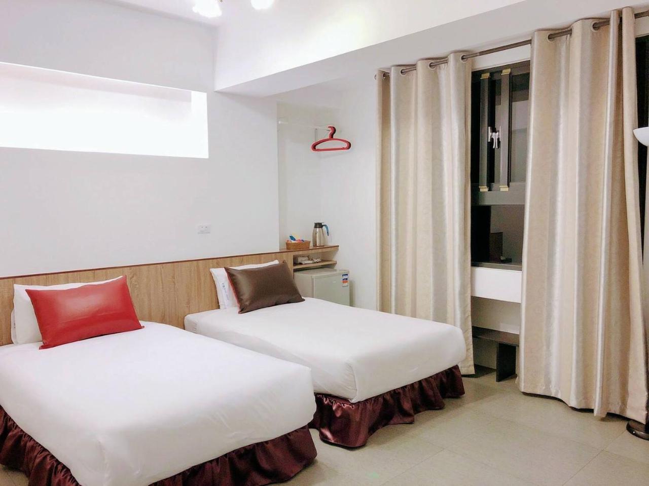 Grano-House Hostel Taichung Exterior photo